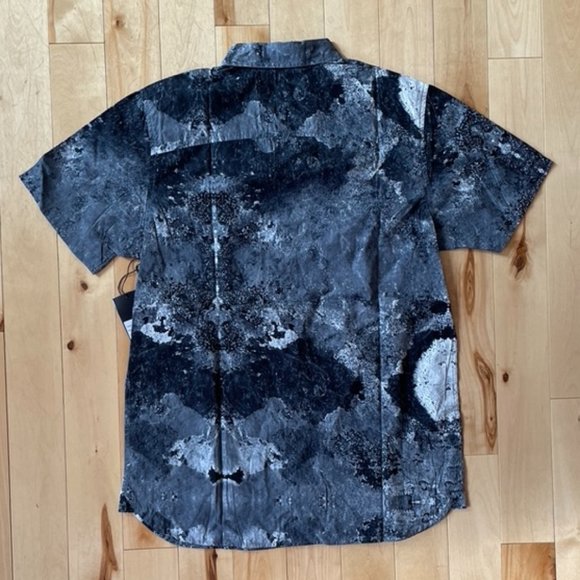 Men's Short Sleeve Shirt - Picture 2 of 2